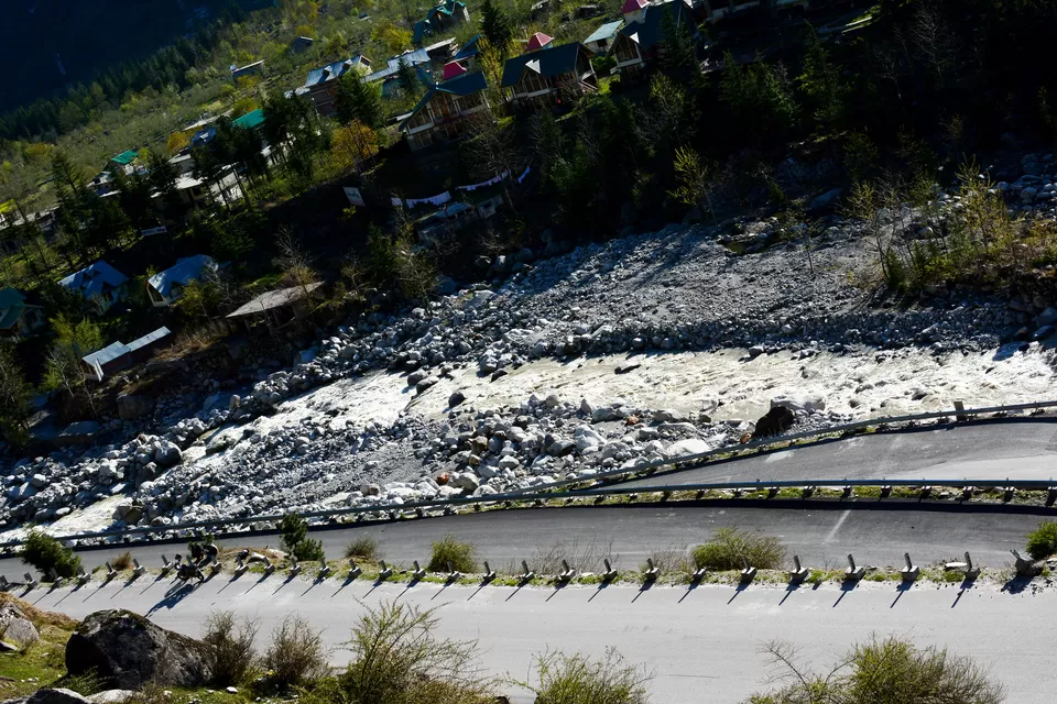 Photo of Solang Valley, Burwa, Himachal Pradesh, India by Sameer Wadhwani