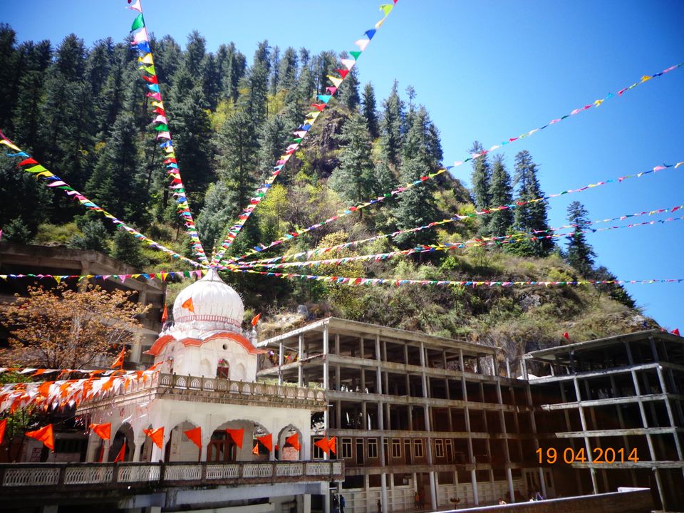 Photo of Live Young, Drive Free : Escape to Himachal and Rishikesh by Sameer Wadhwani