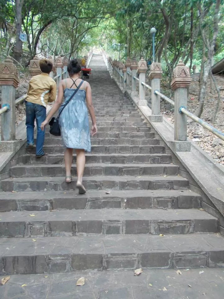 Photo of Oudong Mountain, Phsar Daek Commune, Kandal, Cambodia by Sharmistha Chaudhuri