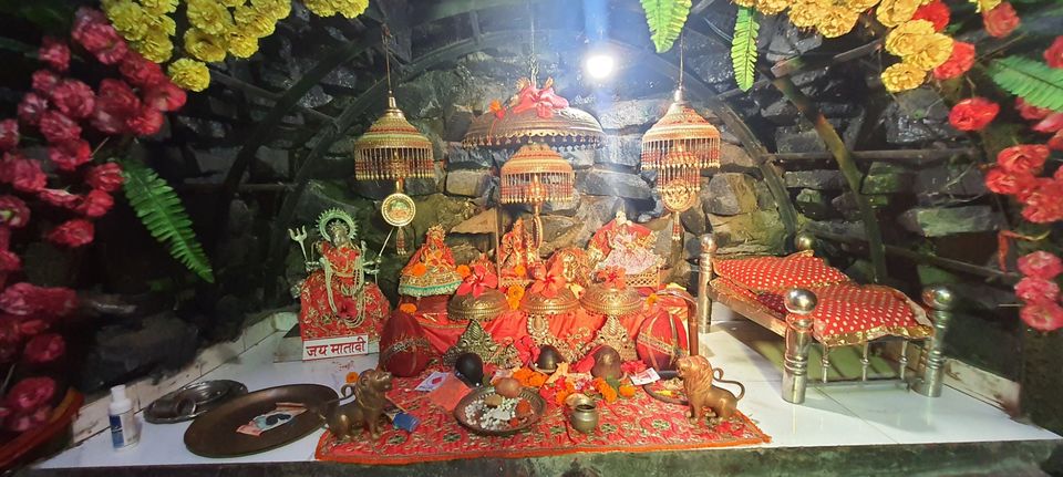 Photo of बिहार का श्री माता वैष्णो देवी गुफा मंदिर by Dharmveer
