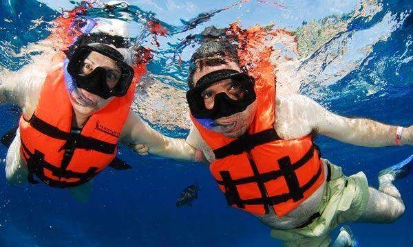 Photo of Visiting Famous Phuket to Phi Phi Islands by Speedboat 5/5 by Kelly Anson
