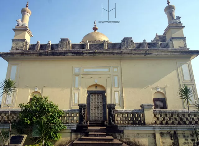 Photo of Raja's Tomb, State Highway 27, Mahadevpet, Madikeri, Karnataka, India by Priyanka RP