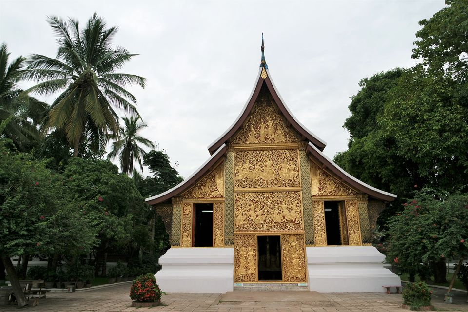 Photo of Sa-bai-Dee, Laos! by Wen Tang