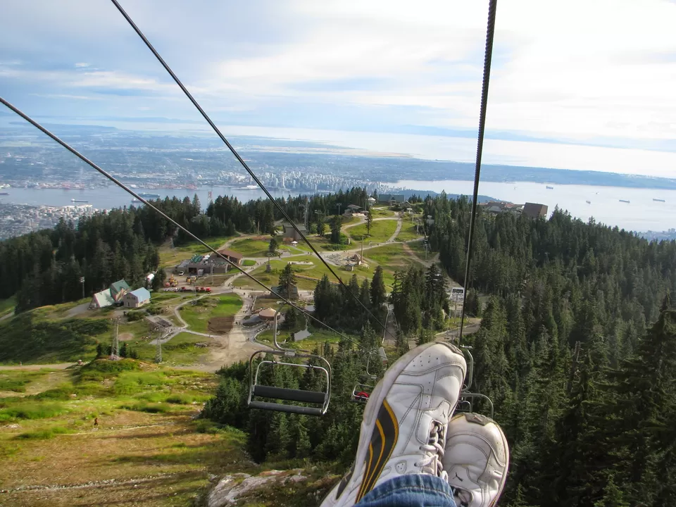 Photo of Grouse Mountain Skyride, North Vancouver, BC, Canada by Rohan Sood