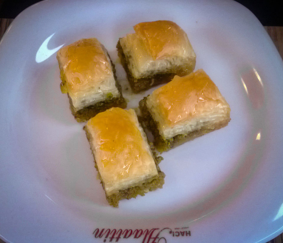 Photo of Rüstem Paşa Mahallesi, Hamdi Restaurant Eminönü, Eminönü/Fatih/Istanbul, Turkey by Rohan Sood