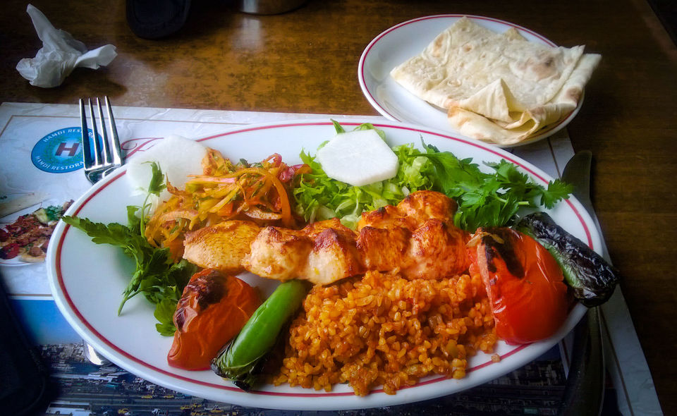 Photo of Rüstem Paşa Mahallesi, Hamdi Restaurant Eminönü, Eminönü/Fatih/Istanbul, Turkey by Rohan Sood