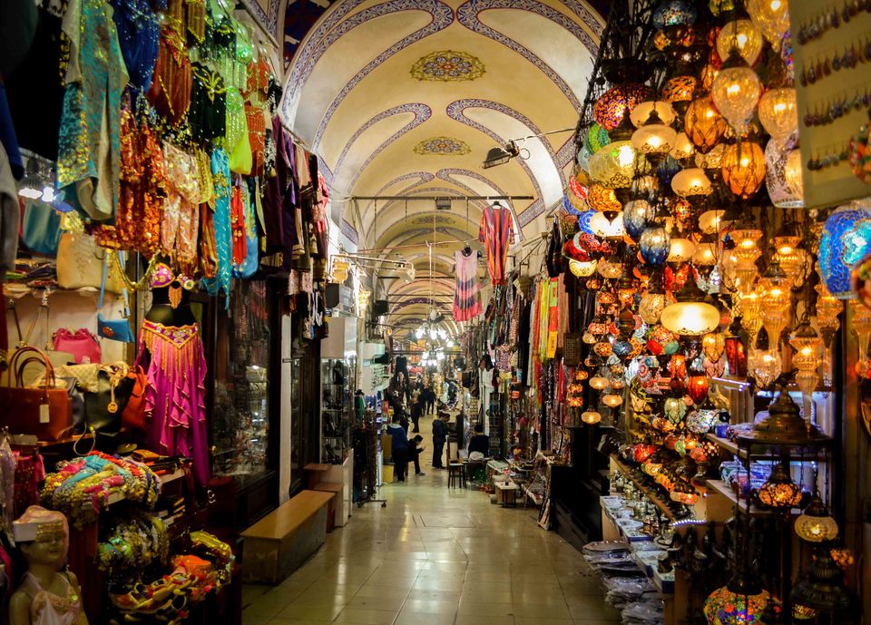 Photo of Beyazıt Mahallesi, Grand Bazaar, Fatih/Istanbul, Turkey by Rohan Sood