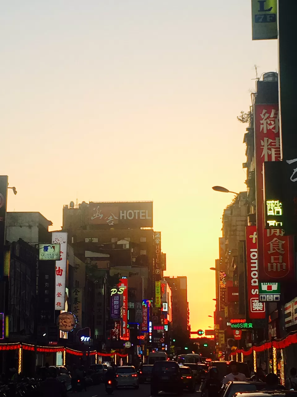 Photo of Ximending, Wanhua District, Taipei City, Taiwan by Nivedana Jalan