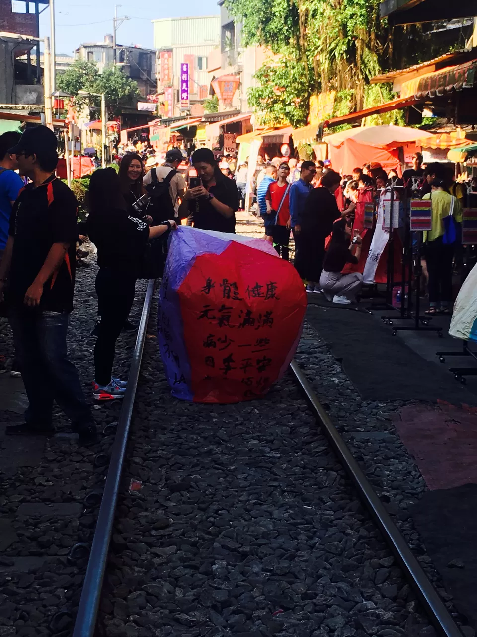 Photo of Shifen Street, 十分里, Taiwan by Nivedana Jalan