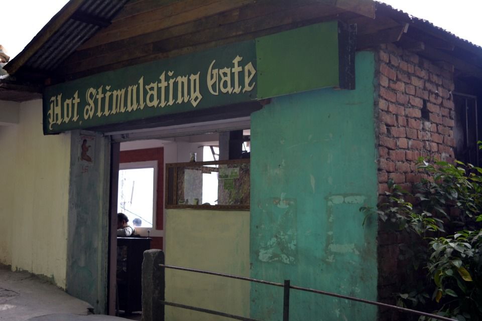 Photo of Darjeeling, West Bengal, India by navneet jadhav