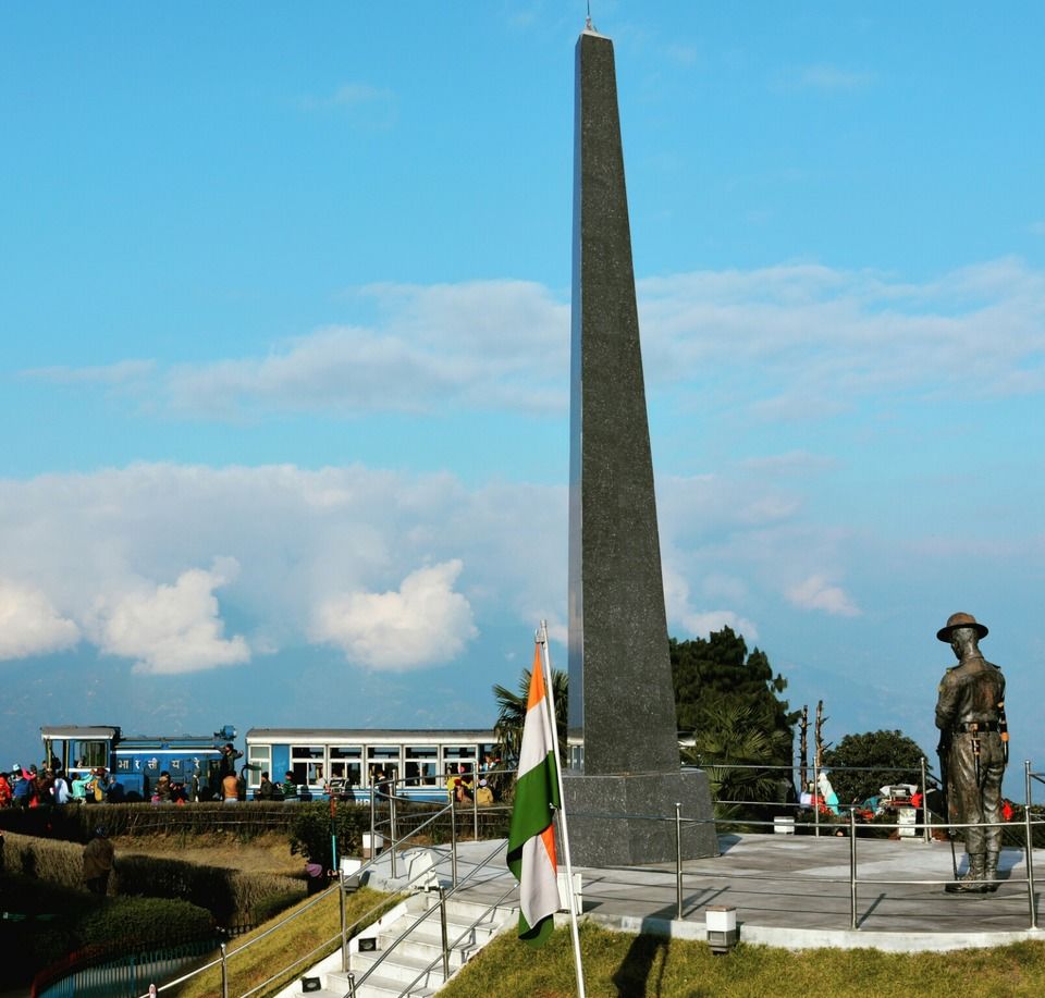 Photo of Darjeeling, West Bengal, India by navneet jadhav