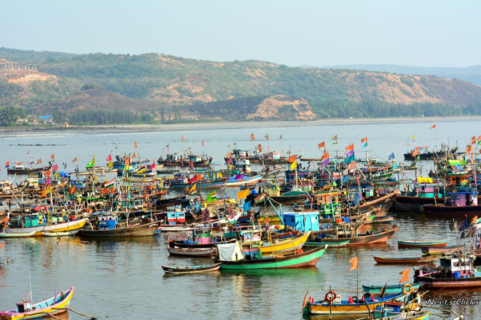Photo of Harnai Beach, Ratnagiri, Maharashtra, India by navneet jadhav