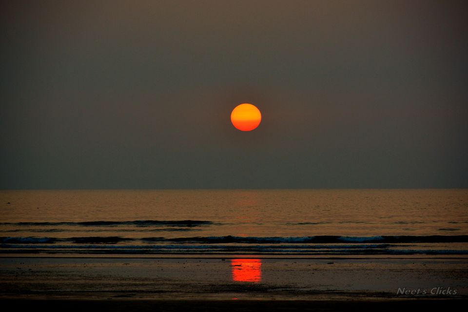 Photo of Harnai Beach, Ratnagiri, Maharashtra, India by navneet jadhav