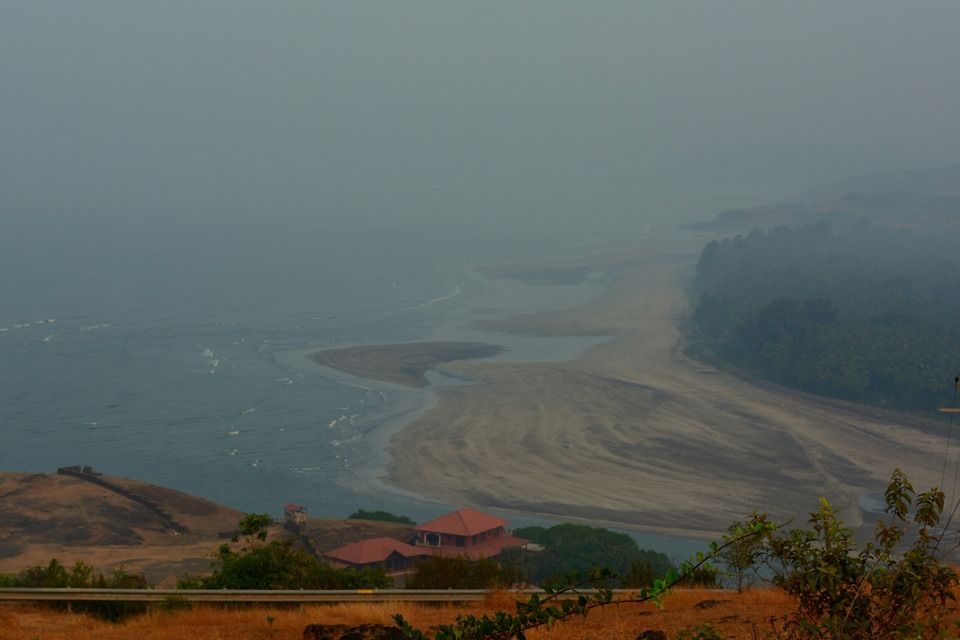 Photo of Anjarle Beach, Anjarle, Maharashtra, India by navneet jadhav