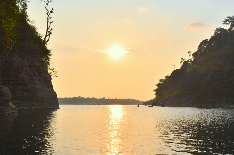 Photo of Dawki, Meghalaya, India by navneet jadhav