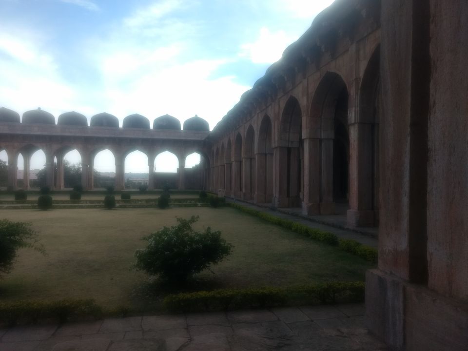 Photo of Mandavgad (Mandu) - Madhya Pradesh by Amol Sonawane