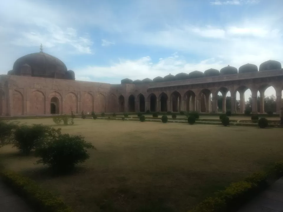 Photo of Mandavgad (Mandu) - Madhya Pradesh by Amol Sonawane