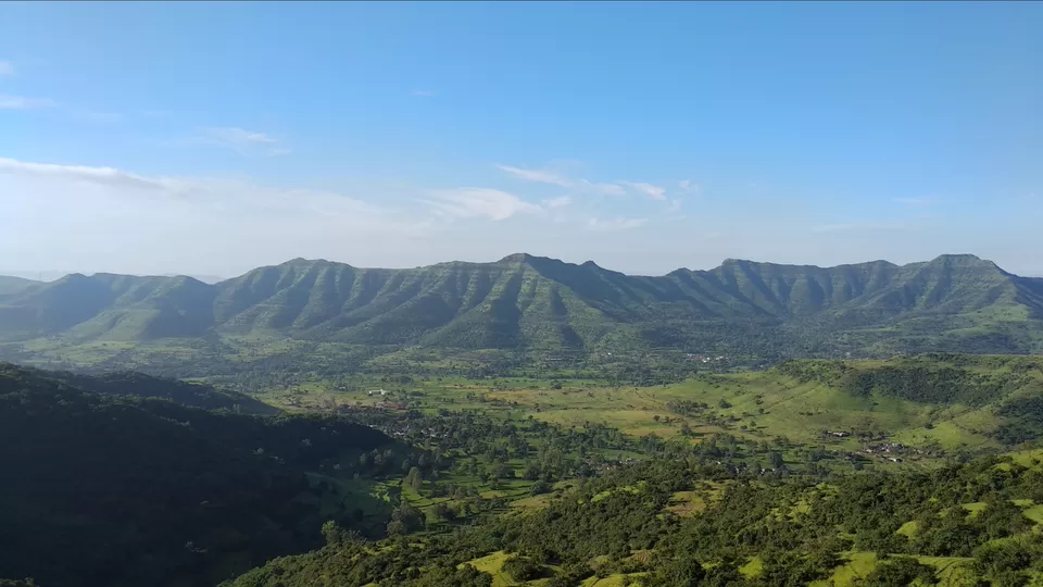 Photo of Sinhagad Fort, Thoptewadi, Maharashtra, India by Mahesh Maddala