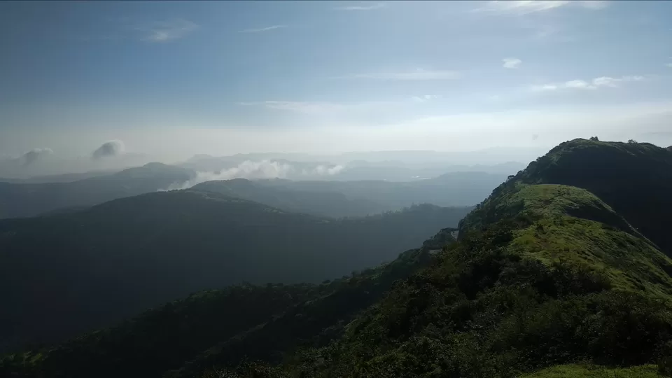 Photo of Sinhagad Fort, Thoptewadi, Maharashtra, India by Mahesh Maddala