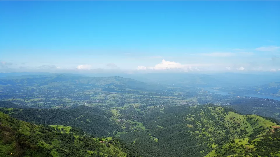 Photo of Sinhagad Fort, Thoptewadi, Maharashtra, India by Mahesh Maddala