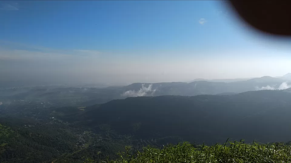 Photo of Sinhagad Fort, Thoptewadi, Maharashtra, India by Mahesh Maddala