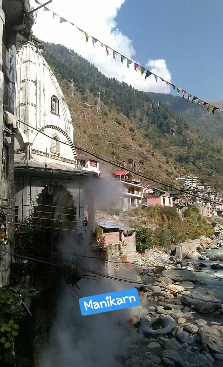 Photo of Manikaran Gurudwara, Manikaran, Himachal Pradesh, India by Mahesh Maddala