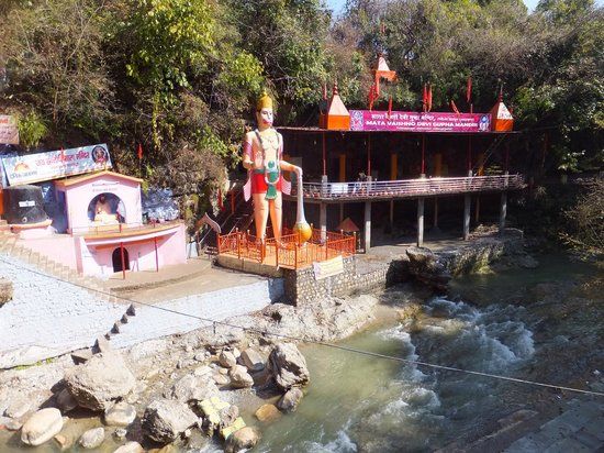 Photo of Three amazing places to visit in Dehradun 3/3 by Julia Cameron