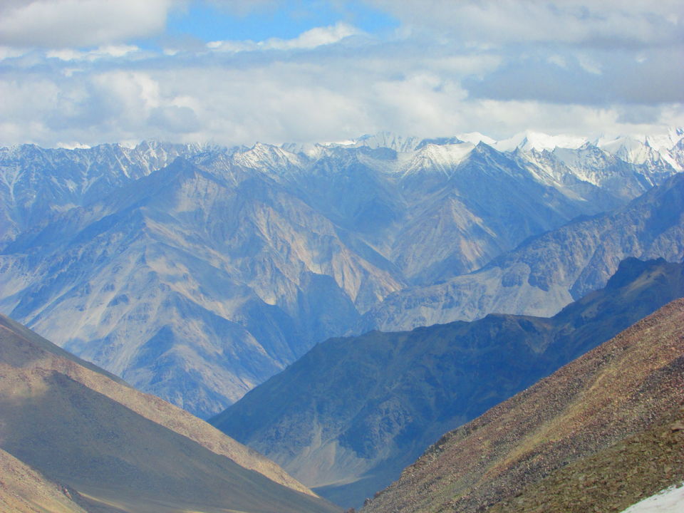Photo of #SwipeRightToTravel - Nubra Valley 2/23 by Praneet Kaur