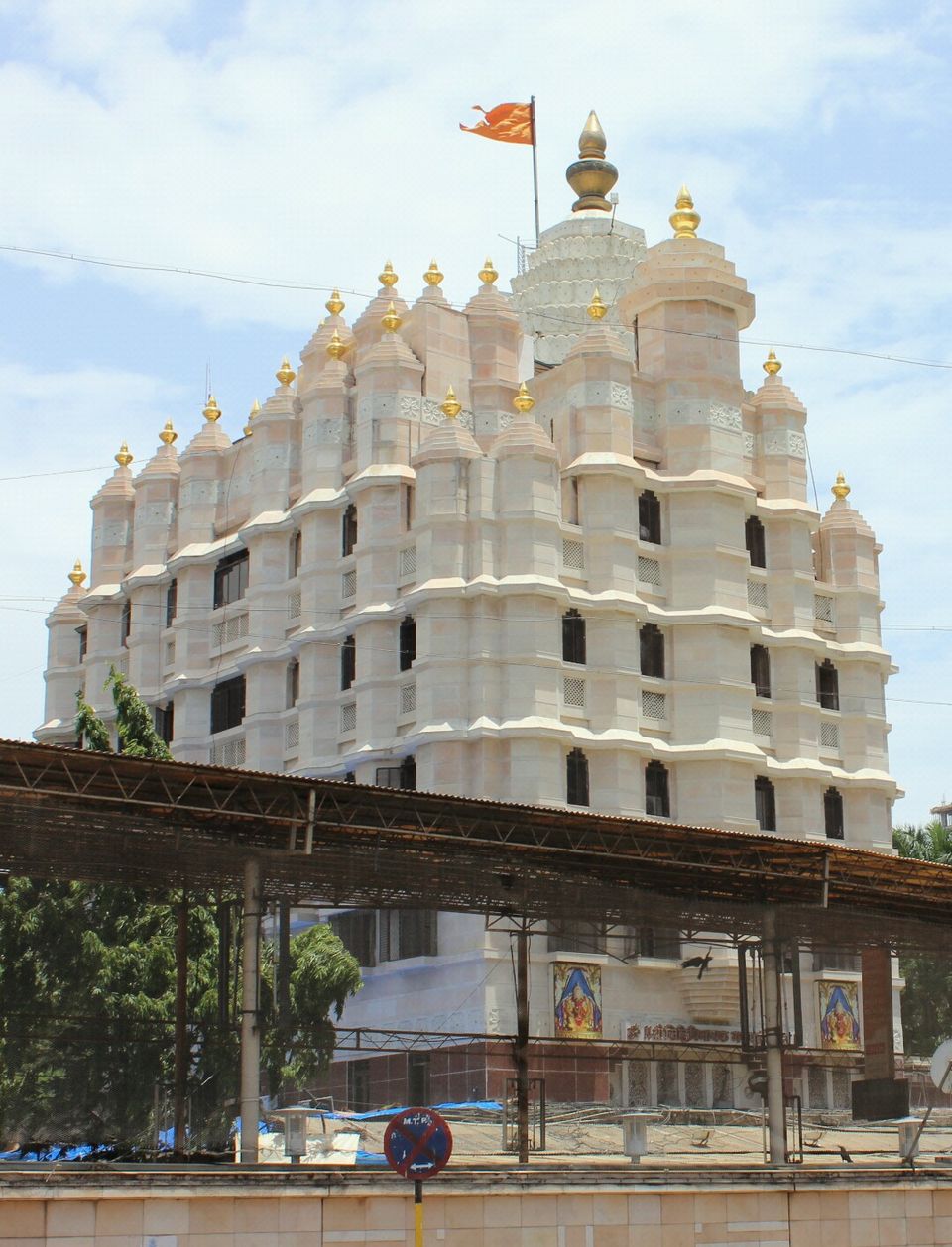 Photo of Pune, Maharashtra, India by Rohit Karvekar