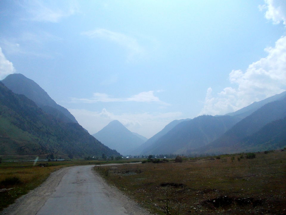 Photo of Habba Khatoon Mountain by Tasleem Farooq