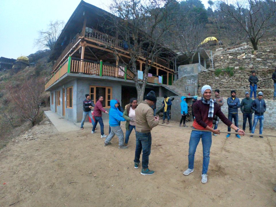 Photo of Snow trek in Sterling Forest, Manali by rituparna saha