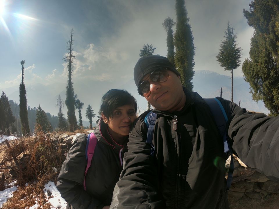 Photo of Snow trek in Sterling Forest, Manali by rituparna saha