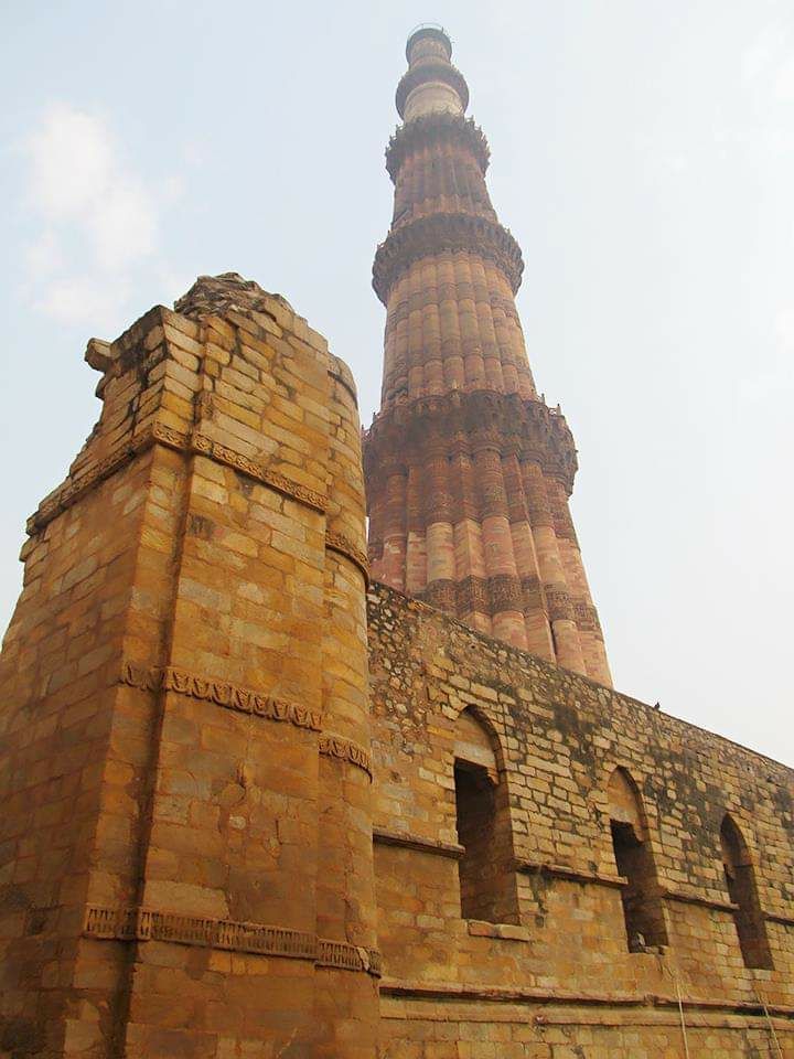 Photo of Delhi with my Daughter by rituparna saha