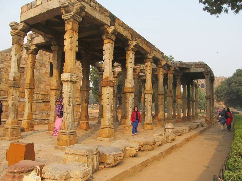 Photo of Delhi with my Daughter by rituparna saha