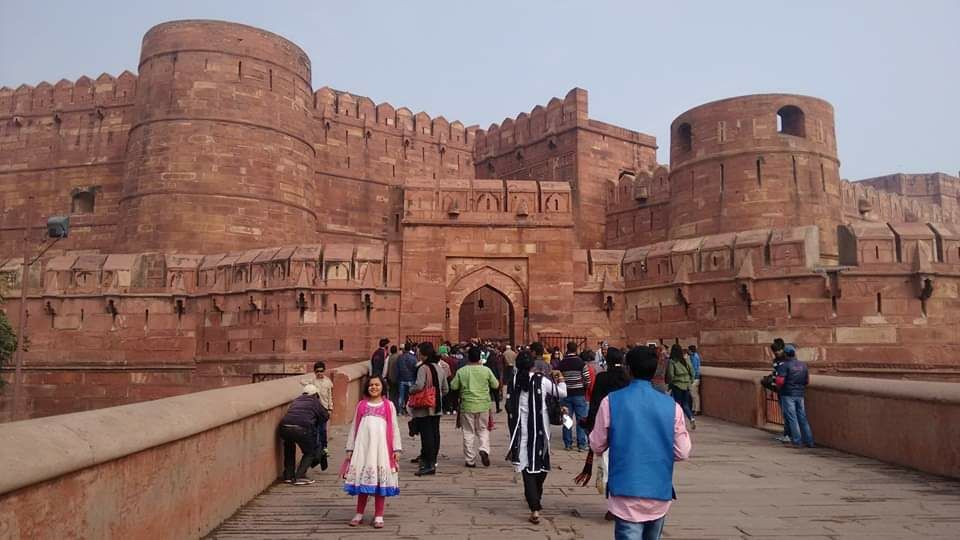 Photo of Delhi with my Daughter by rituparna saha