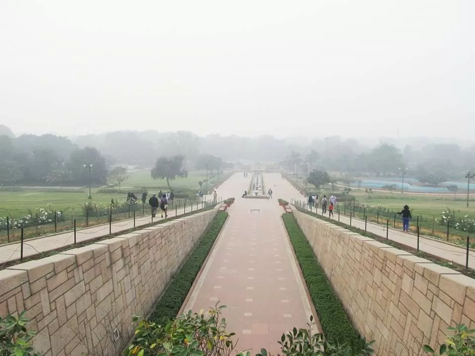 Photo of Delhi with my Daughter by rituparna saha