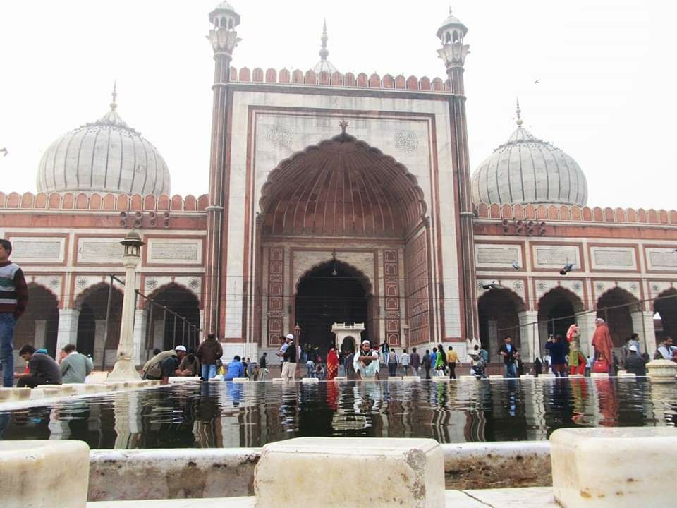 Photo of Delhi with my Daughter by rituparna saha