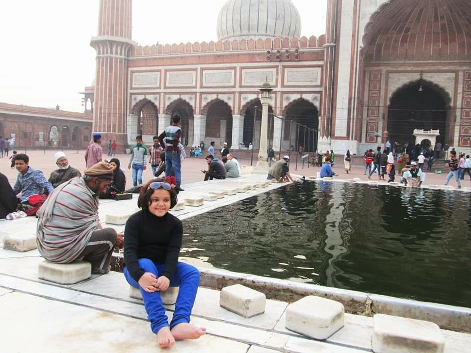 Photo of Delhi with my Daughter by rituparna saha