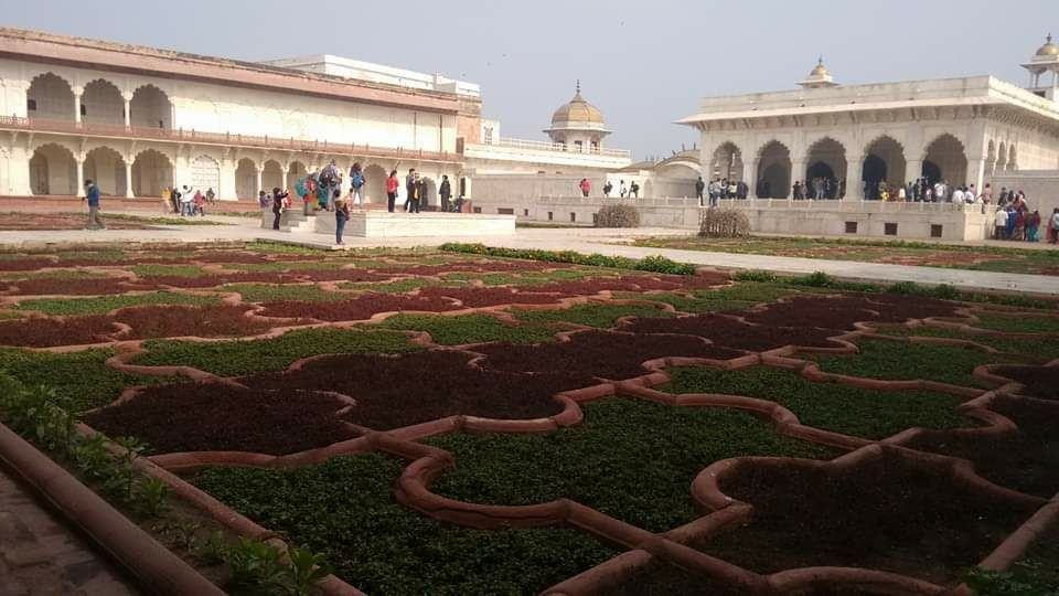 Photo of Delhi with my Daughter by rituparna saha