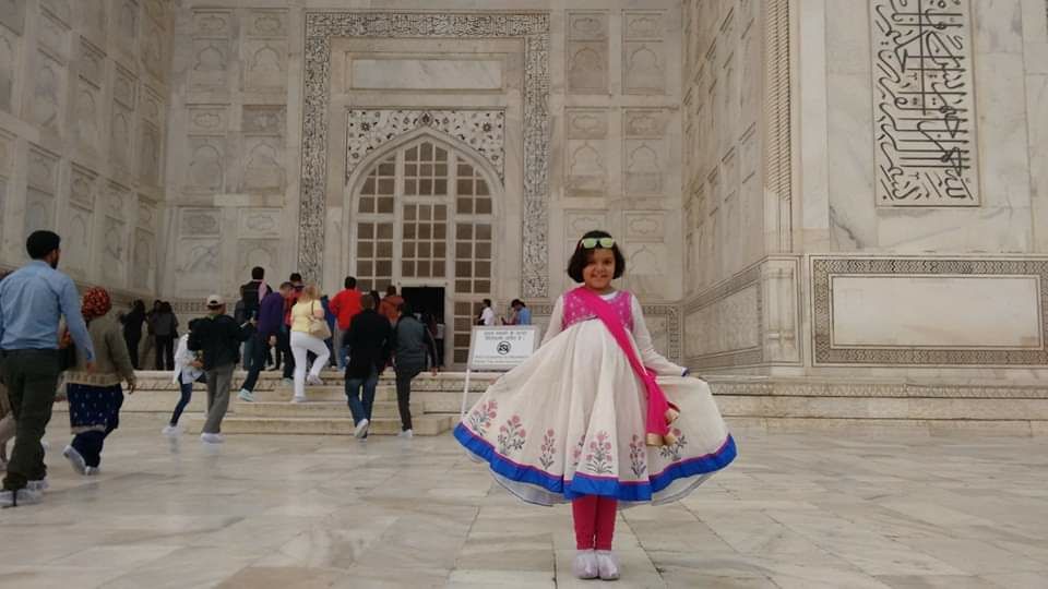 Photo of Delhi with my Daughter by rituparna saha