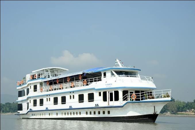 Photo of This mini-Assam glides on Brahmaputra every night by Poorvi S