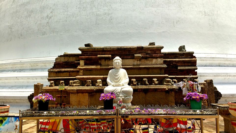 Photo of Mahiyanganaya, Uva Province, Sri Lanka by Born.Nomadic