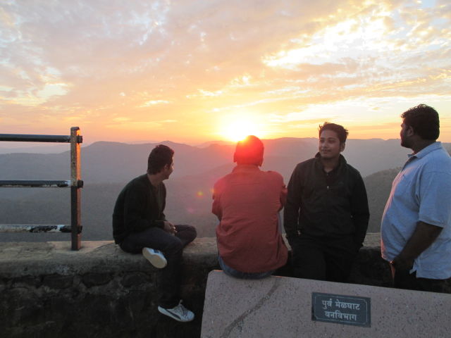 Photo of You don't need to spend a lot of money to see good places - Chikhaldara by Saket Sonekar