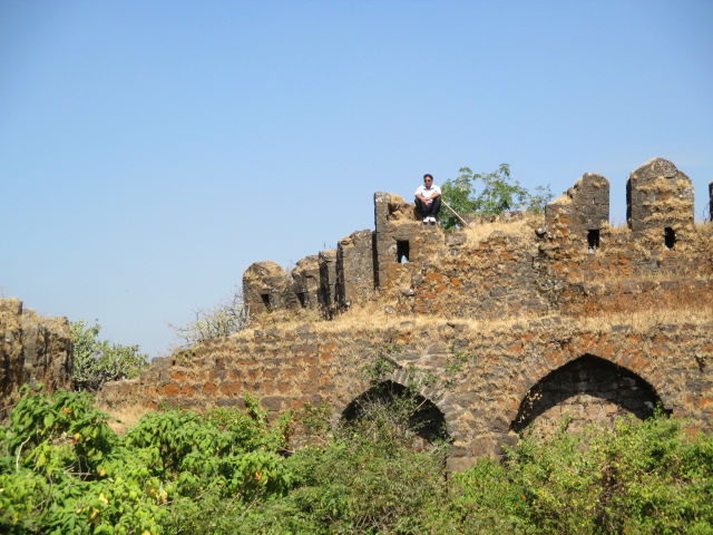Photo of You don't need to spend a lot of money to see good places - Chikhaldara by Saket Sonekar