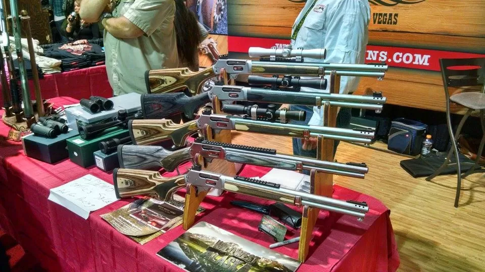 Photo of Convention Center Drive, Las Vegas, NV, United States by Steve Carter