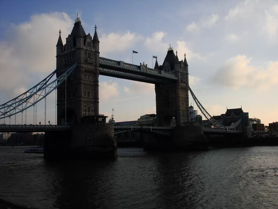 Photo of London, United Kingdom by Steve Carter