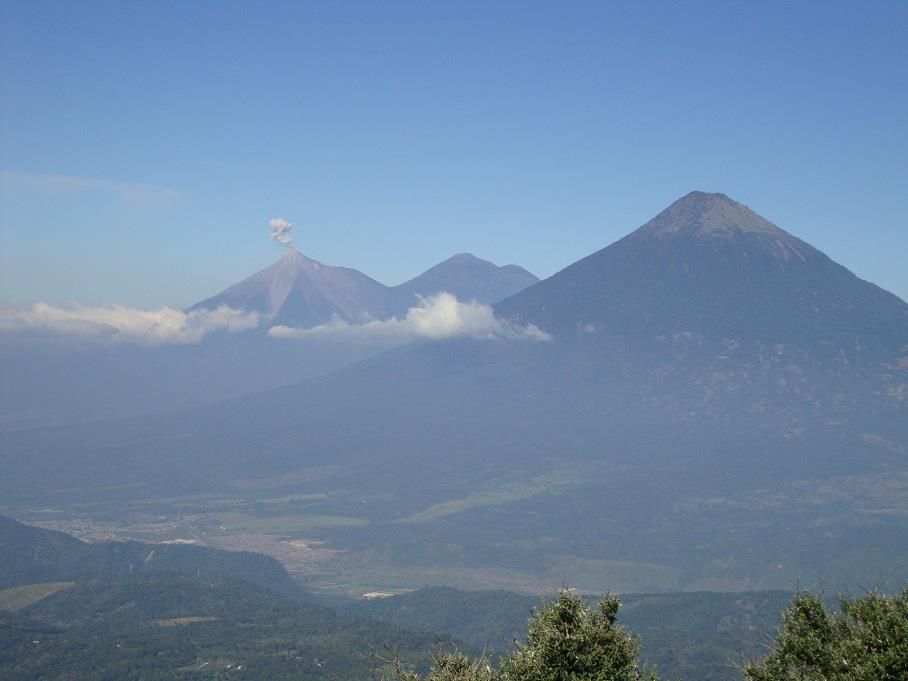 Photo of I Fell In Love With This City Surrounded By Volcanoes And I Can't Wait To Go Back by Steve Carter