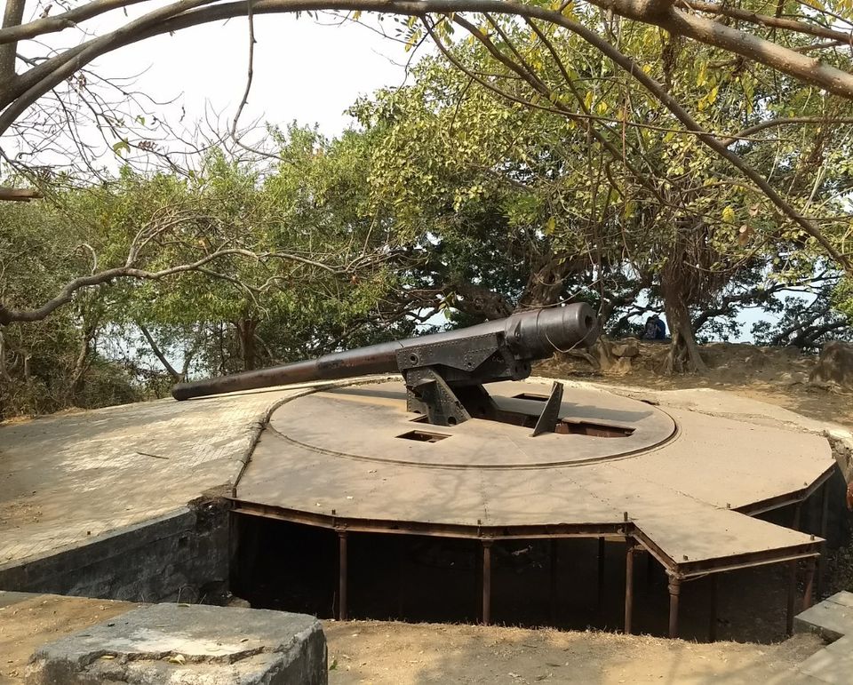 Photo of Things to do in Gharapuri or Elephanta caves in Mumbai by Bhavna Vaja