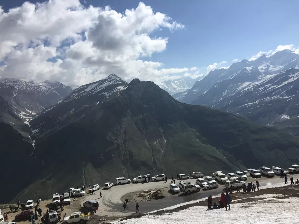 Photo of Rohtang Pass, Himachal Pradesh by Richa