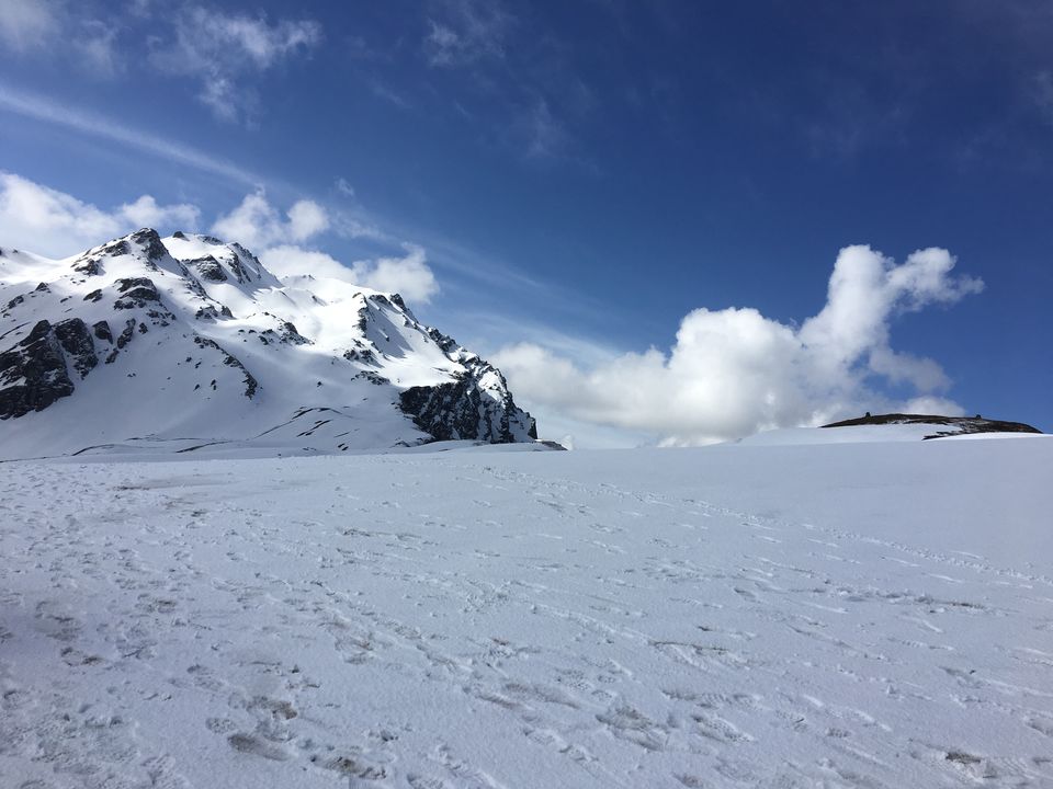 Photo of Long trip with Less Budget - Hot Delhi to Cold Himalayas by Anand Michael